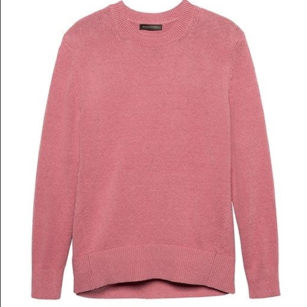 Banana republic pink crew neck sweater
